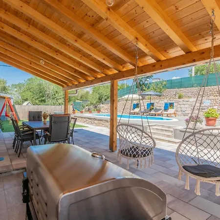 Cozy In With Wifi Semesterbostad Imotski