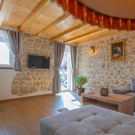 Cozy In With Wifi * Imotski