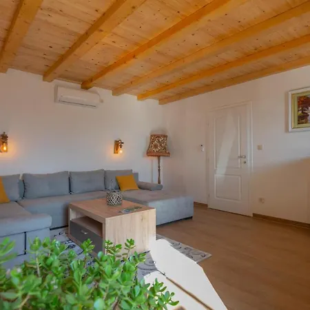 Semesterbostad Cozy In With Wifi Imotski