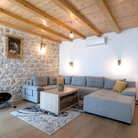 Semesterbostad Cozy In With Wifi Imotski