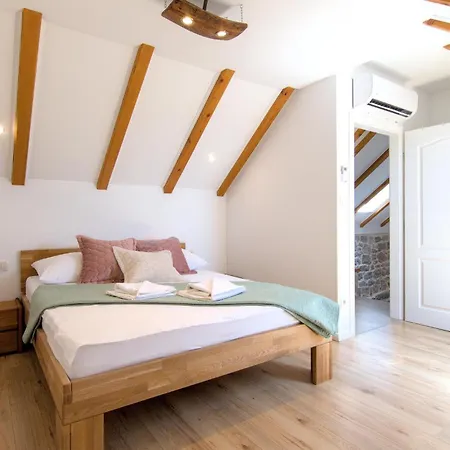 Cozy In With Wifi Semesterbostad Imotski