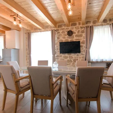Semesterbostad Cozy In With Wifi Imotski